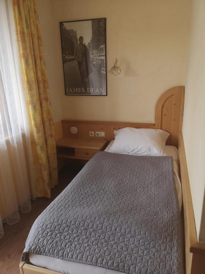Hotel Wirt Z'Minsta อัลท์มุนสเตอร์ ภายนอก รูปภาพ