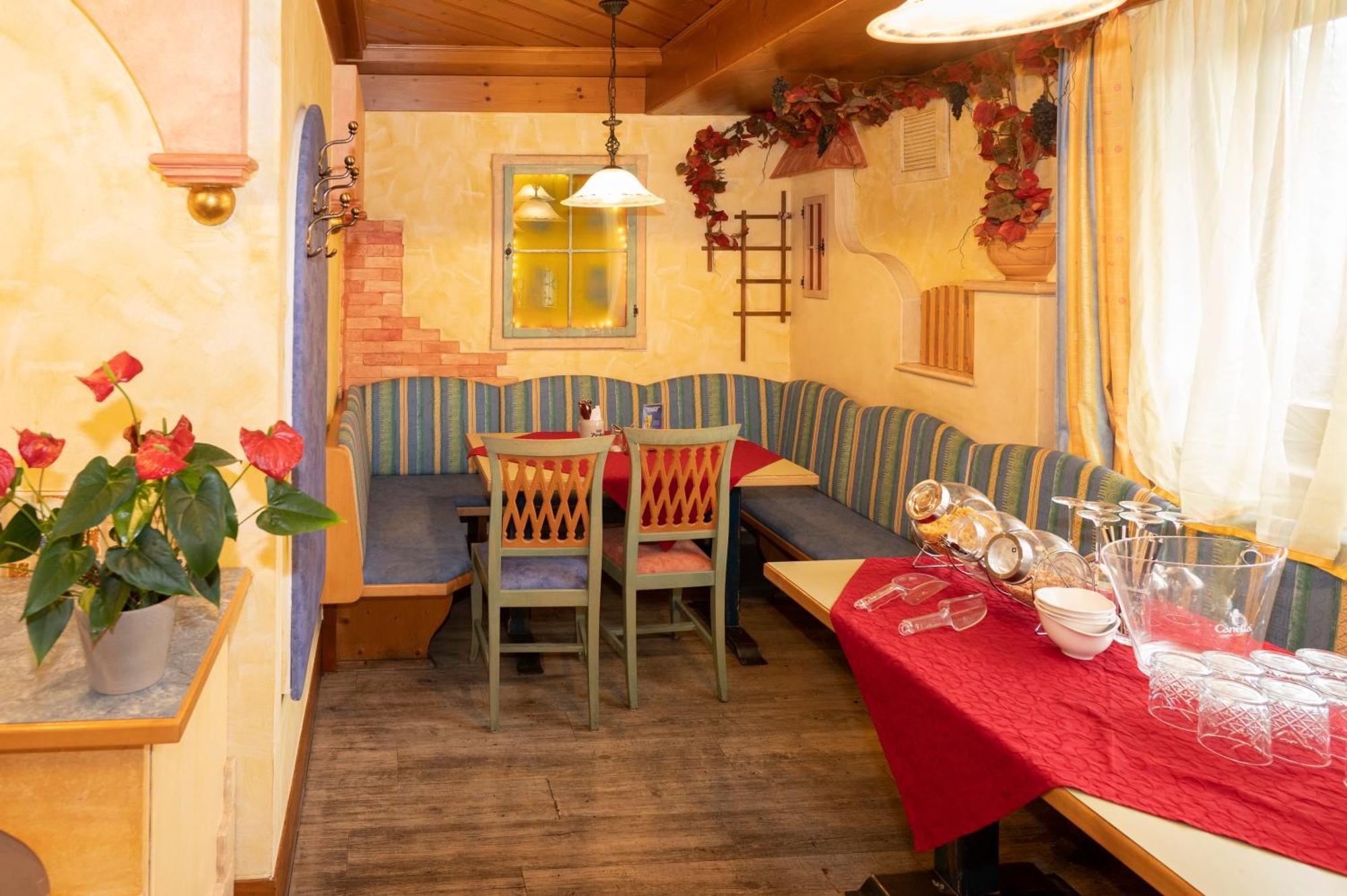 Hotel Wirt Z'Minsta อัลท์มุนสเตอร์ ภายนอก รูปภาพ